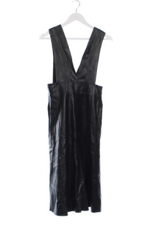 Latzkleid Zara, Größe S, Farbe Schwarz, Preis 13,81 €