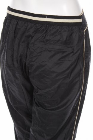 Дамски спортен панталон, Размер S, Цвят Черен, Цена 5,25 лв.