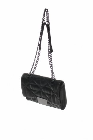 Γυναικεία τσάντα Pull&Bear, Χρώμα Μαύρο, Κλωστοϋφαντουργικά προϊόντα, δερματίνη, Τιμή 16,70 €
