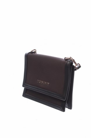 Дамска чанта Tommy Hilfiger, Цвят Черен, Текстил, еко кожа, Цена 76,00 лв.