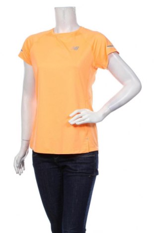 Дамска тениска New Balance, Размер M, Цвят Оранжев, Цена 57,00 лв.