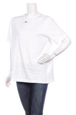 Дамска тениска Nike, Размер M, Цвят Бял, Памук, Цена 43,40 лв.