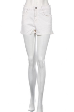 Дамски къс панталон Roxy, Размер M, Цвят Бял, Цена 35,60 лв.