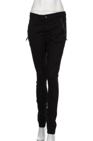 Дамски панталон Monki, Размер M, Цвят Черен, 97% памук, 3% еластан, Цена 35,00 лв.