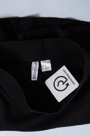 Пола H&M Divided, Размер XS, Цвят Черен, Цена 4,35 лв.