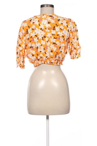 Damen Shirt Bershka, Größe M, Farbe Mehrfarbig, Preis € 4,00