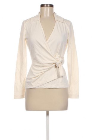 Дамска блуза In Wear, Размер M, Цвят Бежов, Цена 56,10 лв.