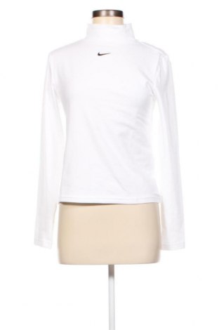 Дамска блуза Nike, Размер M, Цвят Бял, Цена 102,00 лв.