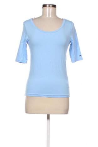 Дамска блуза Tommy Hilfiger, Размер S, Цвят Син, Цена 150,00 лв.