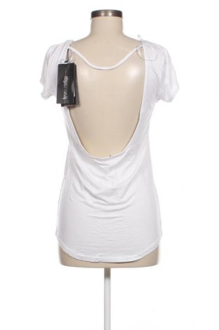 Дамска блуза Trueprodigy, Размер M, Цвят Бял, Цена 6,00 лв.