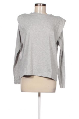 Γυναικεία μπλούζα VILA, Μέγεθος XS, Χρώμα Γκρί, Τιμή 2,68 €