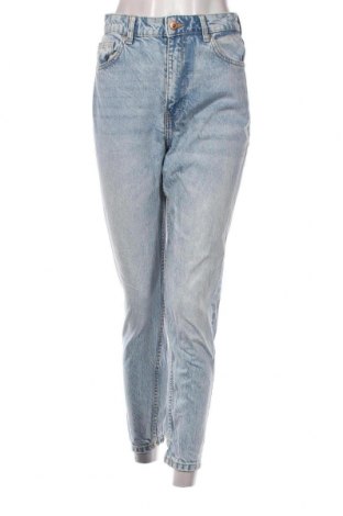 Blugi de femei Bershka, Mărime S, Culoare Albastru, Preț 71,54 Lei