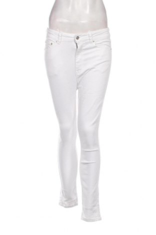 Damen Jeans JJXX, Größe M, Farbe Weiß, Preis 8,07 €