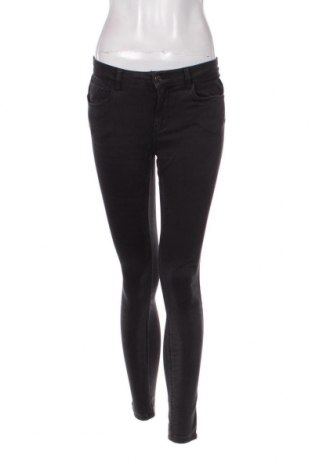 Damen Jeans Vero Moda, Größe S, Farbe Grau, Preis 6,66 €