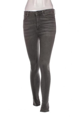 Damen Jeans Vero Moda, Größe M, Farbe Grau, Preis 6,66 €