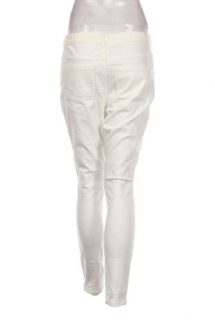 Γυναικείο Τζίν Vero Moda, Μέγεθος L, Χρώμα Λευκό, Τιμή 35,05 €