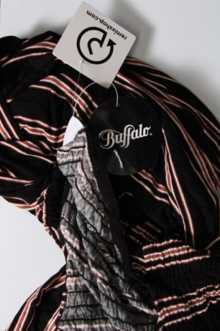 Γυναικεία σαλοπέτα Buffalo, Μέγεθος L, Χρώμα Πολύχρωμο, Τιμή 9,65 €