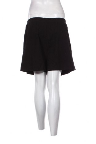 Дамски къс панталон Even&Odd, Размер L, Цвят Черен, Цена 31,00 лв.