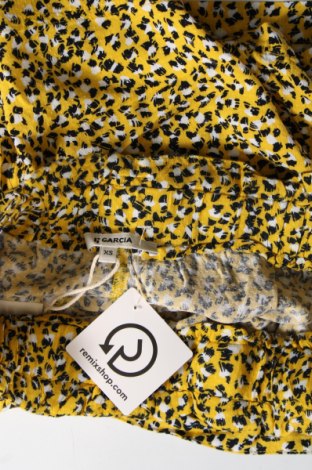 Γυναικείο κοντό παντελόνι Garcia, Μέγεθος XS, Χρώμα Κίτρινο, Τιμή 4,08 €