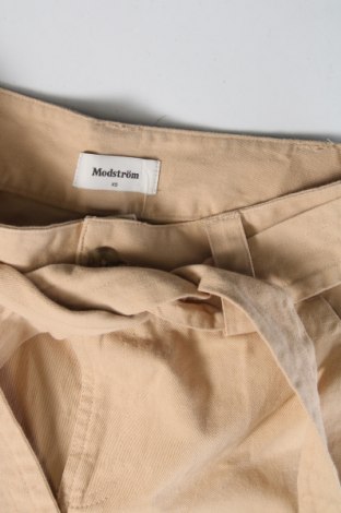 Γυναικείο κοντό παντελόνι Modstrom, Μέγεθος XS, Χρώμα  Μπέζ, Τιμή 52,58 €
