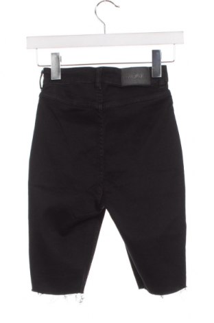 Γυναικείο κοντό παντελόνι Monki, Μέγεθος XXS, Χρώμα Μαύρο, Τιμή 5,77 €
