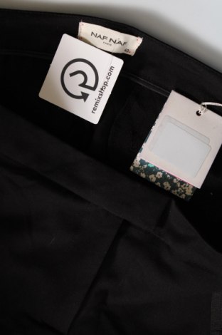 Γυναικείο κοντό παντελόνι Naf Naf, Μέγεθος M, Χρώμα Μαύρο, Τιμή 2,23 €