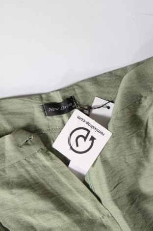 Pantaloni scurți de femei New Laviva, Mărime M, Culoare Verde, Preț 236,84 Lei