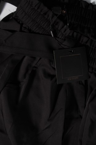 Pantaloni scurți de femei Qed London, Mărime L, Culoare Negru, Preț 21,32 Lei