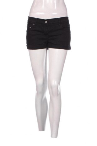 Дамски къс панталон X-Mail, Размер S, Цвят Черен, Цена 3,04 лв.