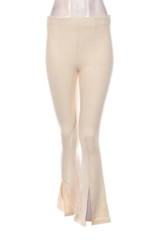 Дамски панталон Bershka, Размер XS, Цвят Екрю, Цена 17,02 лв.