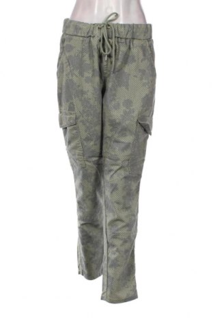 Дамски панталон Blind Date, Размер L, Цвят Зелен, Цена 21,75 лв.
