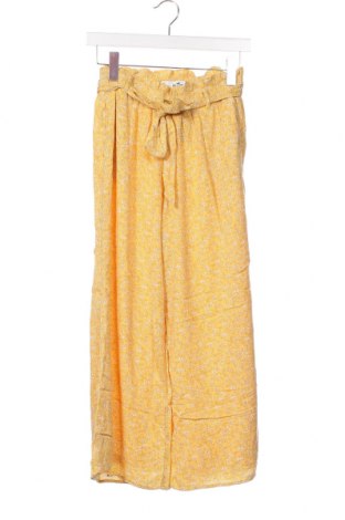 Dámské kalhoty  Hollister, Velikost XS, Barva Žlutá, Cena  290,00 Kč