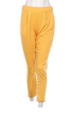 Дамски панталон Lefties, Размер M, Цвят Жълт, Цена 15,18 лв.