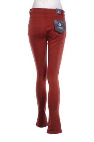 Дамски панталон Wonder Jeans, Размер S, Цвят Червен, Цена 10,44 лв.