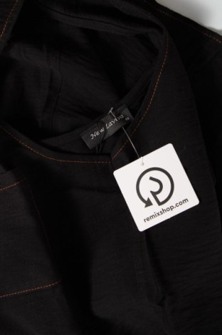 Γυναικείο αμάνικο μπλουζάκι New Laviva, Μέγεθος S, Χρώμα Μαύρο, Τιμή 14,95 €