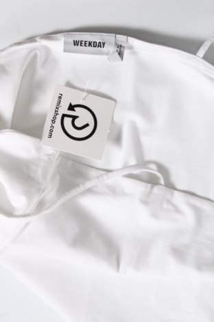 Γυναικείο αμάνικο μπλουζάκι Weekday, Μέγεθος XL, Χρώμα Λευκό, Τιμή 3,14 €