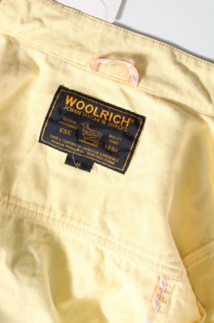 Дамско яке Woolrich, Размер M, Цвят Жълт, Цена 36,00 лв.