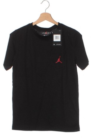 Dětské tričko  Air Jordan Nike, Velikost 10-11y/ 146-152 cm, Barva Černá, Cena  600,00 Kč