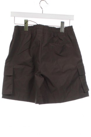 Pantaloni scurți de bărbați NIGHT ADDICT, Mărime S, Culoare Verde, Preț 190,79 Lei