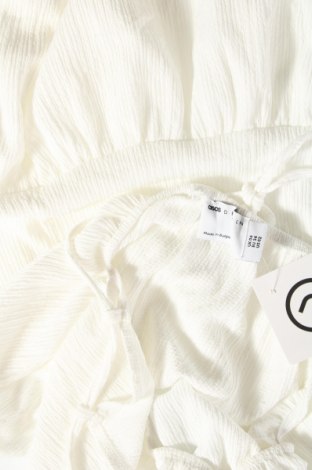 Kleid ASOS, Größe XS, Farbe Weiß, Preis 52,58 €