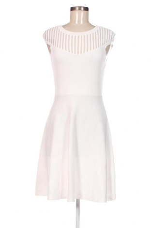 Φόρεμα French Connection, Μέγεθος M, Χρώμα Λευκό, Τιμή 54,13 €