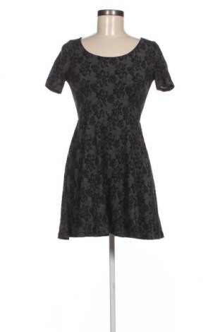 Kleid H&M Divided, Größe S, Farbe Grau, Preis 1,61 €