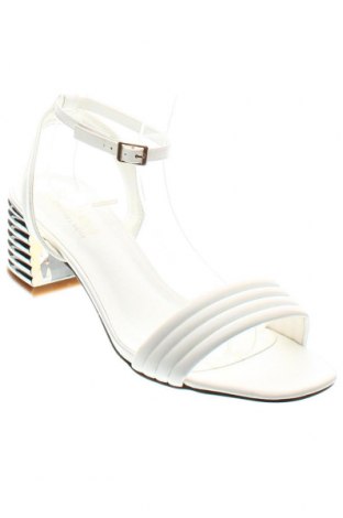 Sandalen Lascana, Größe 40, Farbe Weiß, Preis 10,68 €