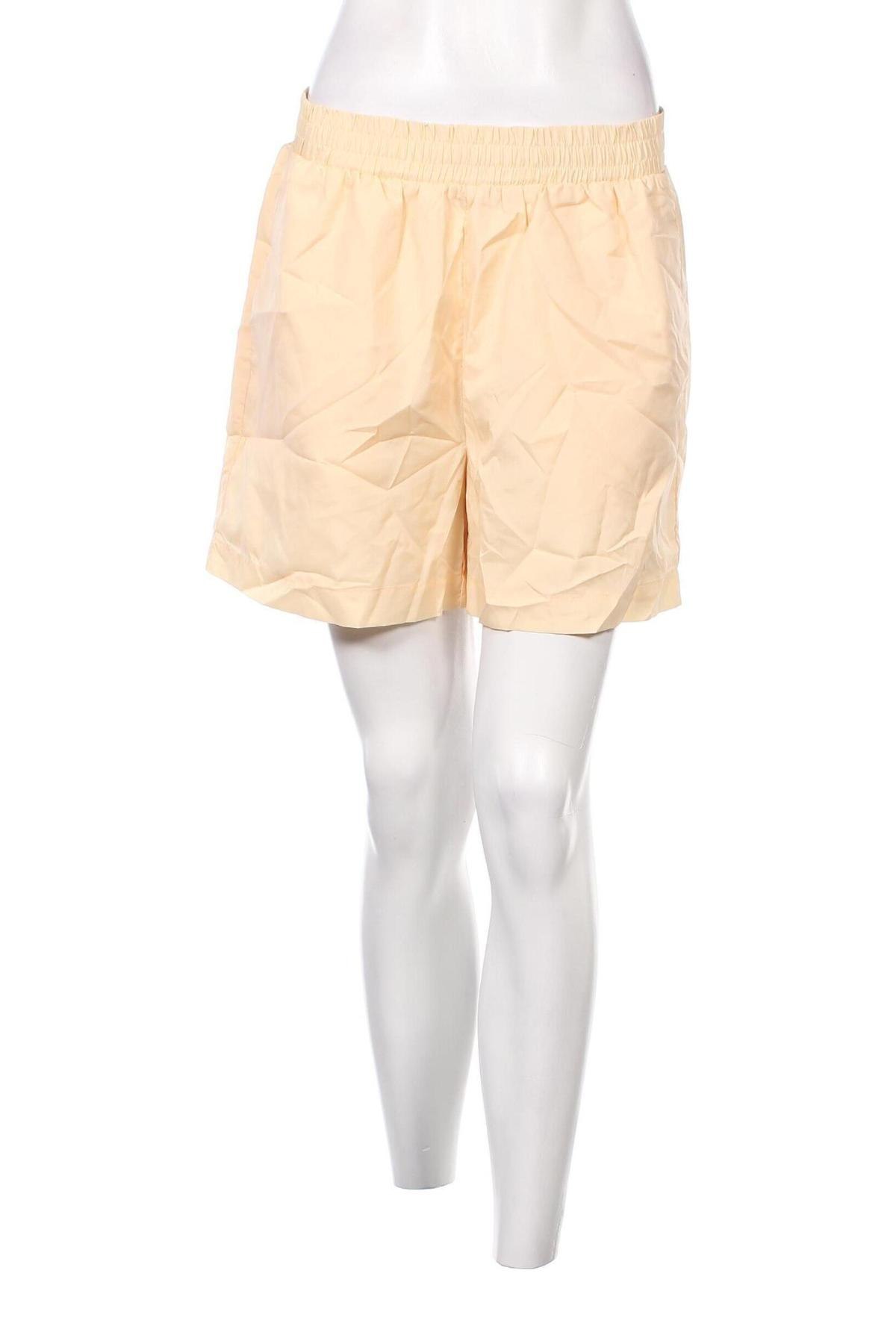 Γυναικείο κοντό παντελόνι Minimum, Μέγεθος M, Χρώμα Κίτρινο, Τιμή 5,78 €