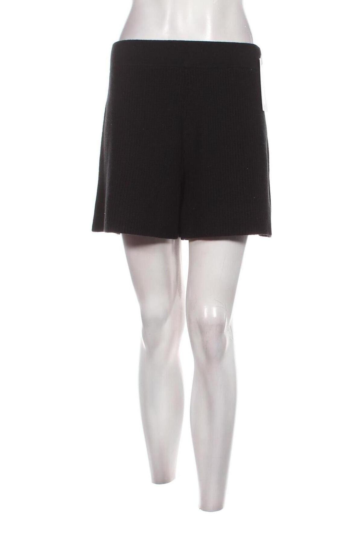 Γυναικείο κοντό παντελόνι Selected Femme, Μέγεθος XL, Χρώμα Μαύρο, Τιμή 42,27 €