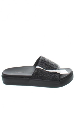 Papuci Tommy Hilfiger, Mărime 38, Culoare Negru, Preț 544,99 Lei