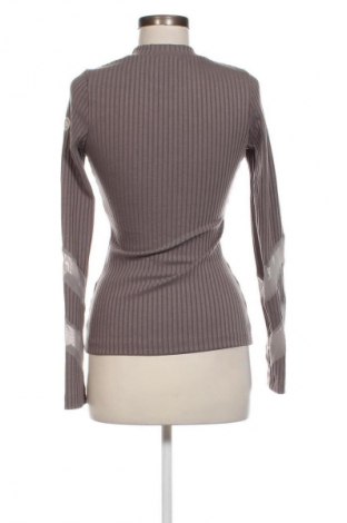 Damen Shirt, Größe XS, Farbe Grau, Preis € 4,49