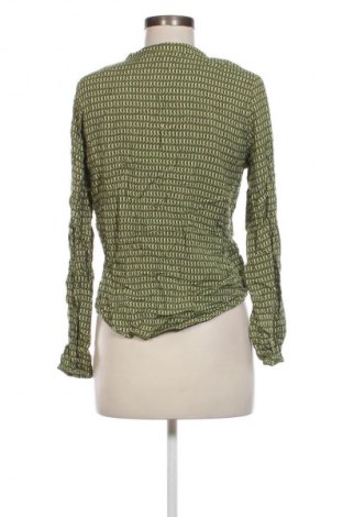 Damen Shirt B.Young, Größe M, Farbe Grün, Preis € 18,99