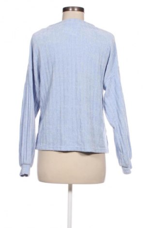 Damen Shirt Bershka, Größe M, Farbe Blau, Preis € 13,49