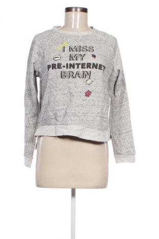 Damen Shirt Bershka, Größe S, Farbe Grau, Preis € 3,99